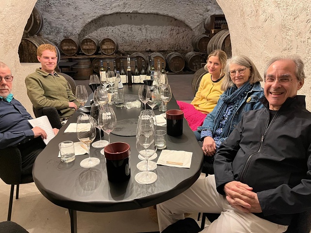 Santorini-Hatzidakis-winery-p2-darcy-jacob-hannah-hilary-eric-21-04-2023