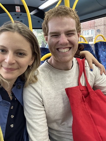 Bus-in-london-hannah-jacob-04-08-2023